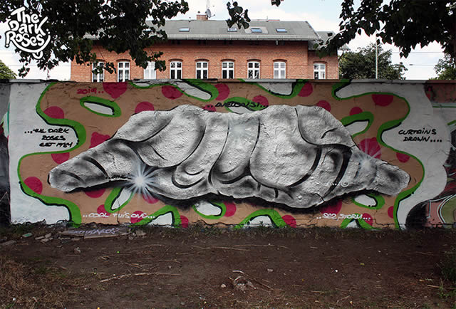 Curtains Drawn. Se2 and Storm. Coal This One by Avelon 31 - The Dark Roses - Hauptstrasse, Berlin, Germany 4. August 2019